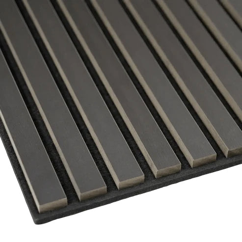 Akustikpaneel Lamellendekor 21 mm Eiche Eiche schwarz / schwarzer Filz