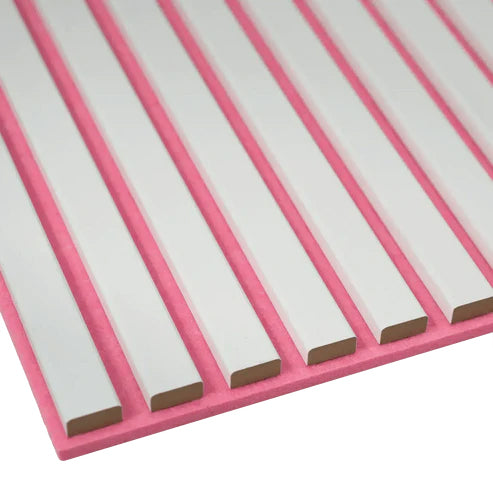 Akustikpaneel Lamellendekor Color Weiß / pinker Filz